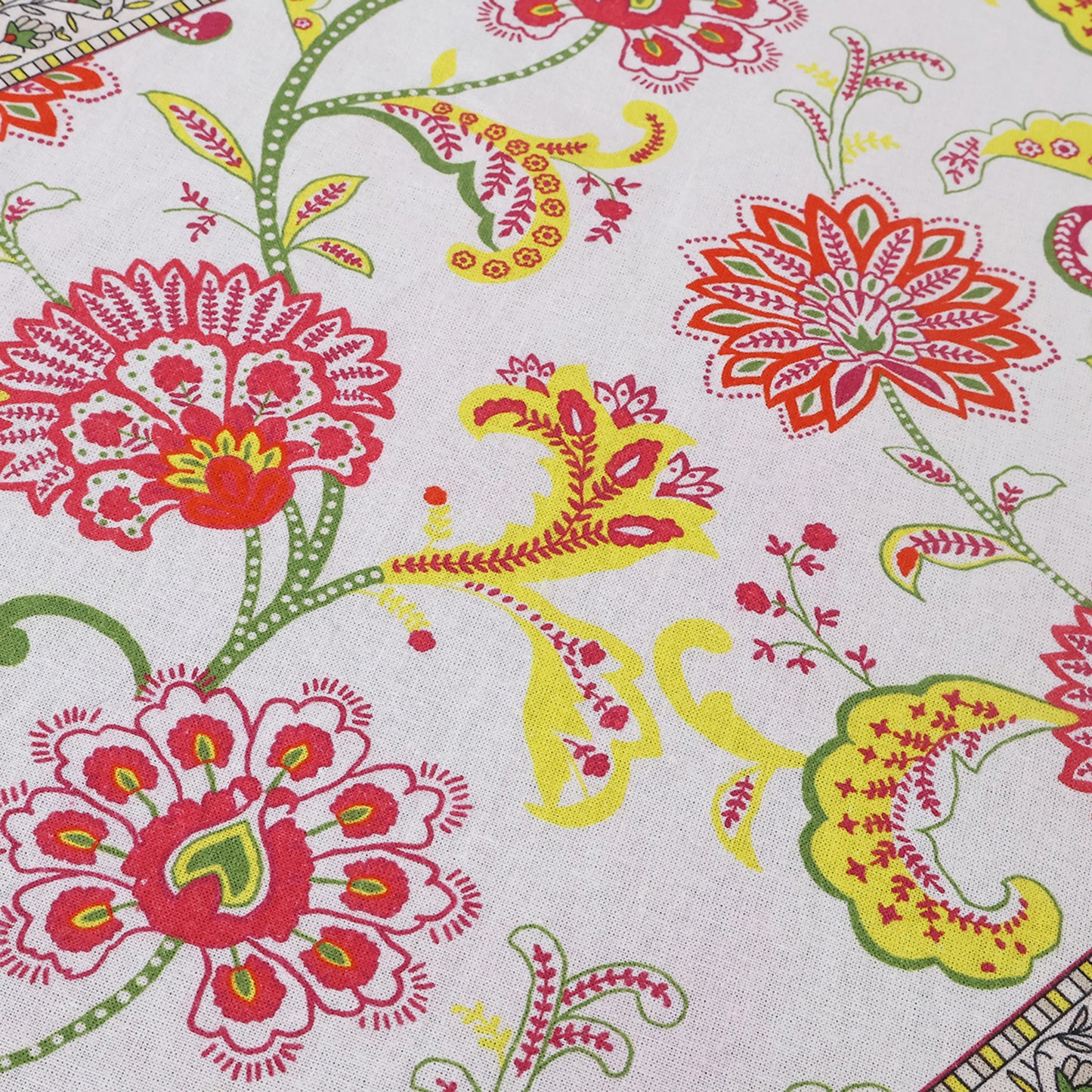 Red & Yellow Wedding Tablecloth, Dining Table Decor, Floral Print Table Linens - My Store
