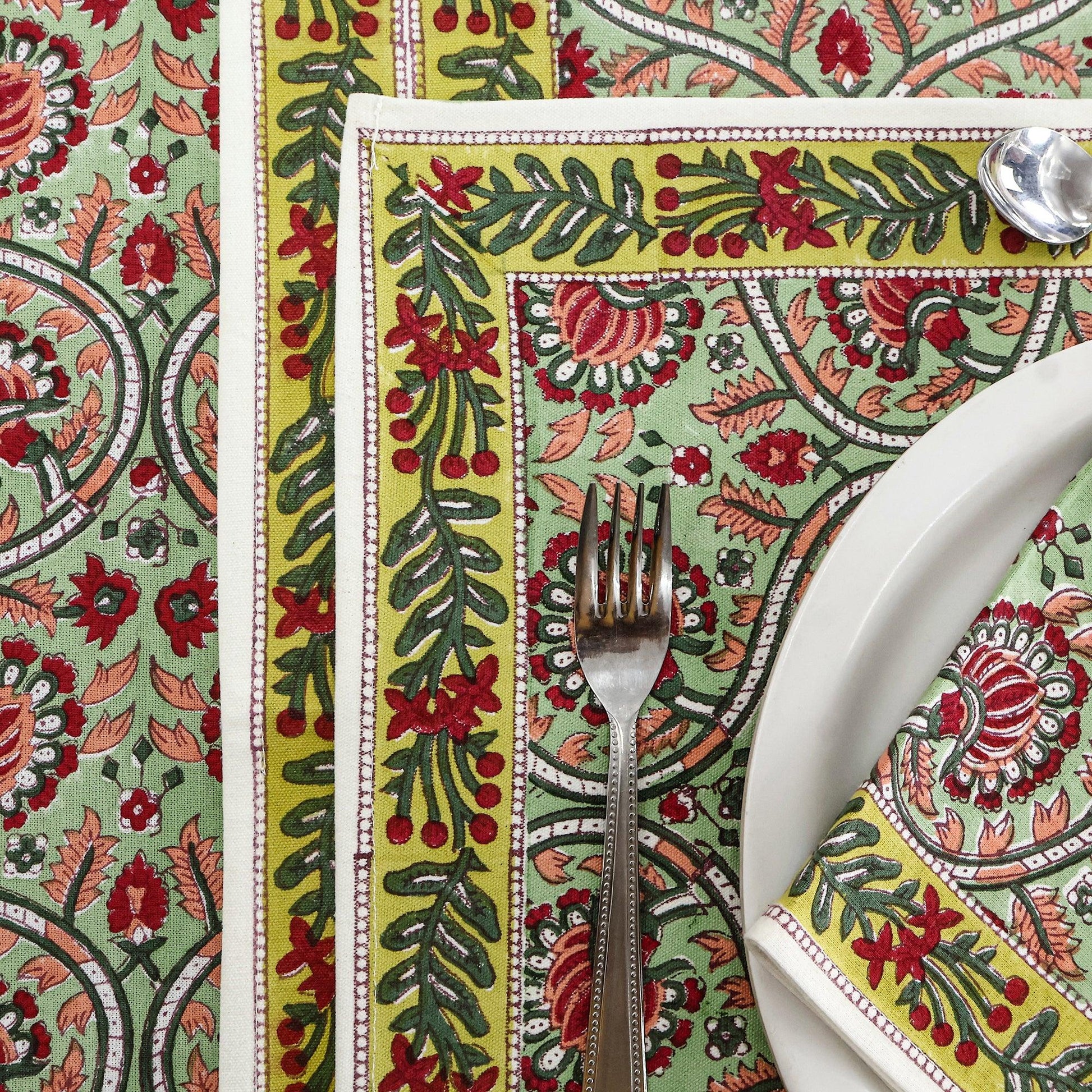 Red and Green Dining Tablecloth, Wedding Table Decorative Table Cloth - My Store