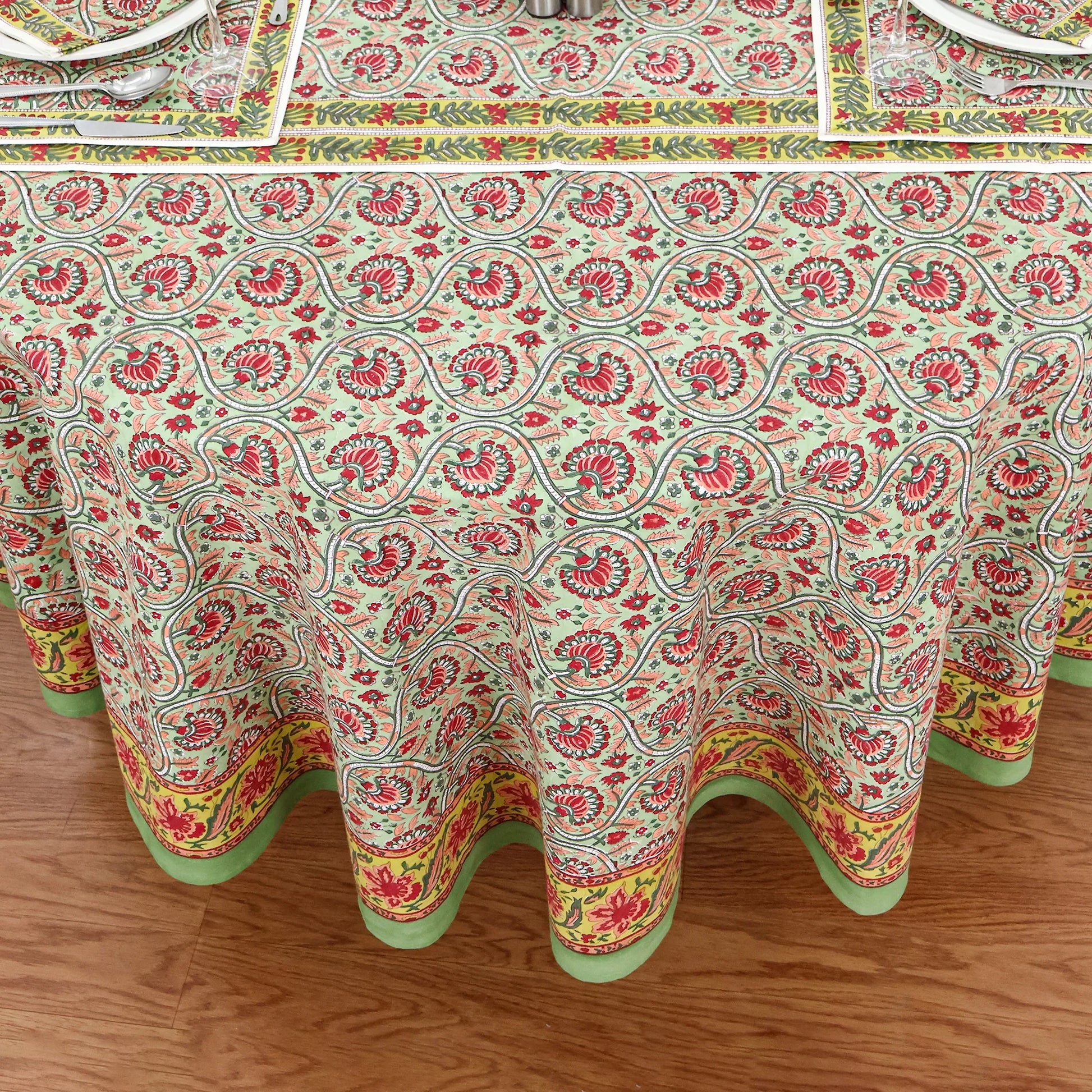 Red and Green Dining Tablecloth, Wedding Table Decorative Table Cloth - My Store