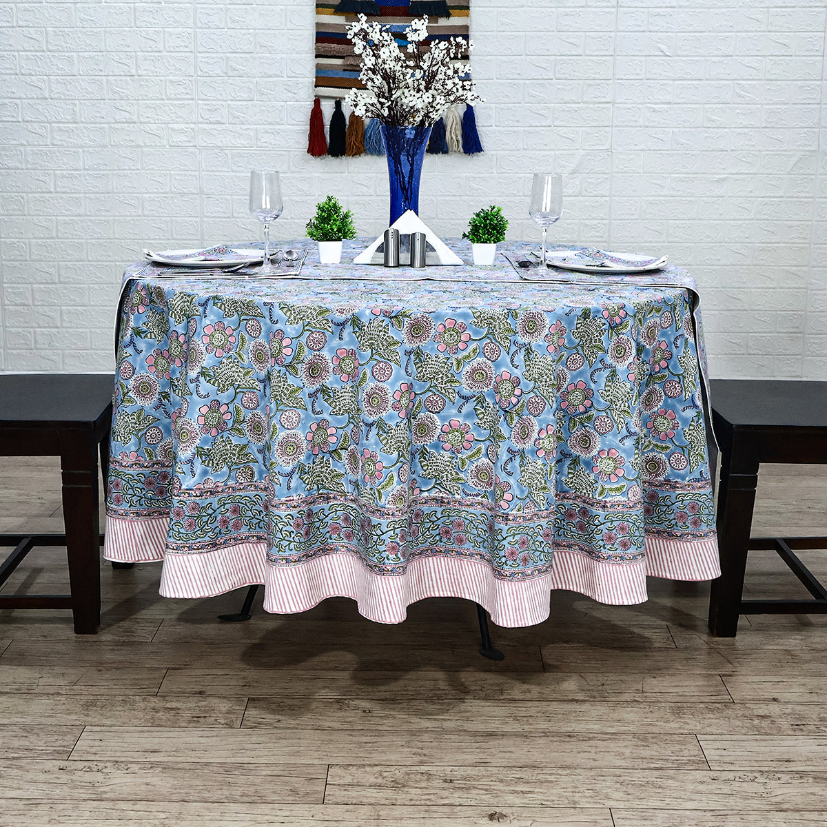 Purple and Pink Handmade Round Cotton Tablecloth - My Store