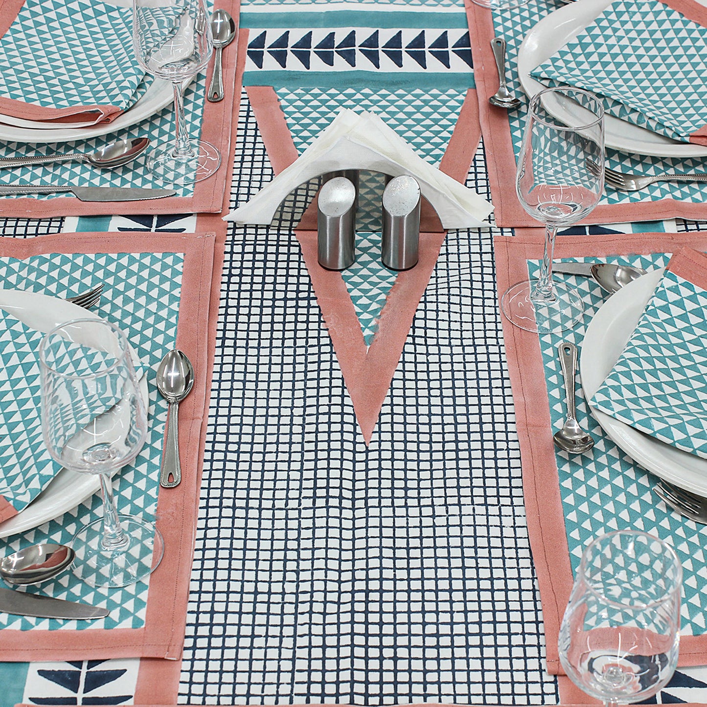 Light Blue and Pink Geometric Printed Cotton Tablecloth - My Store