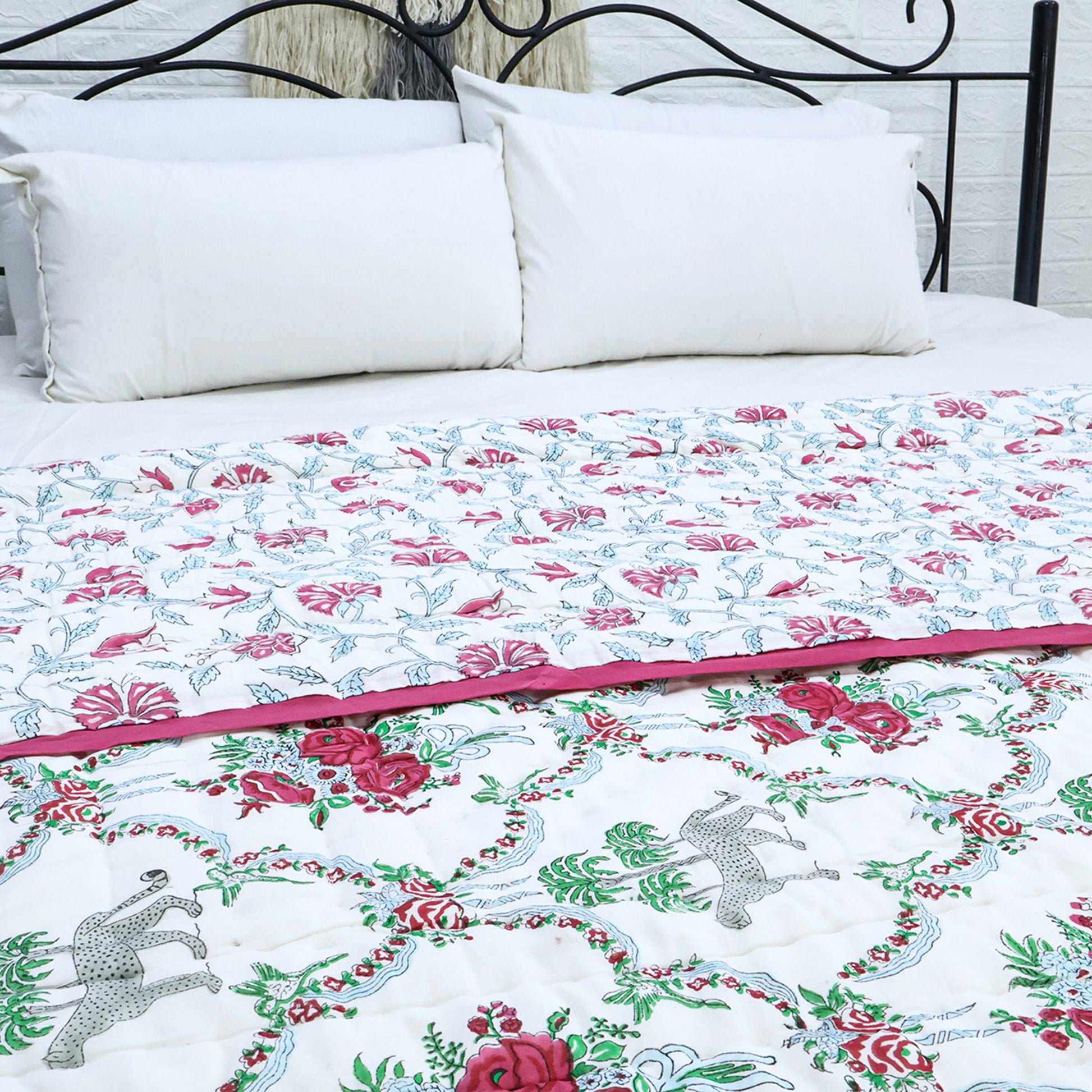 Red And Green Block Printed Cotton Quilts - My Store