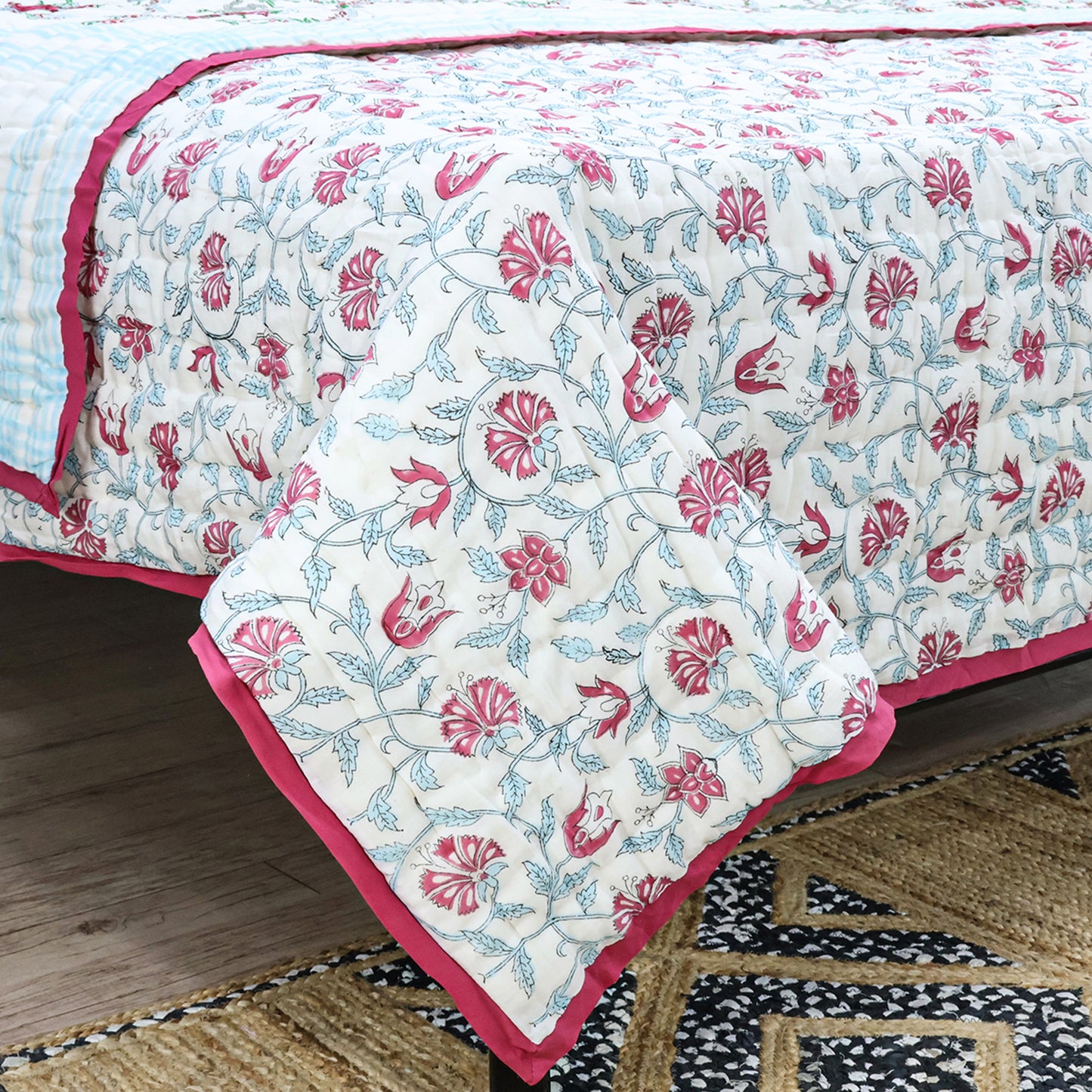 Red And Green Block Printed Cotton Quilts - My Store