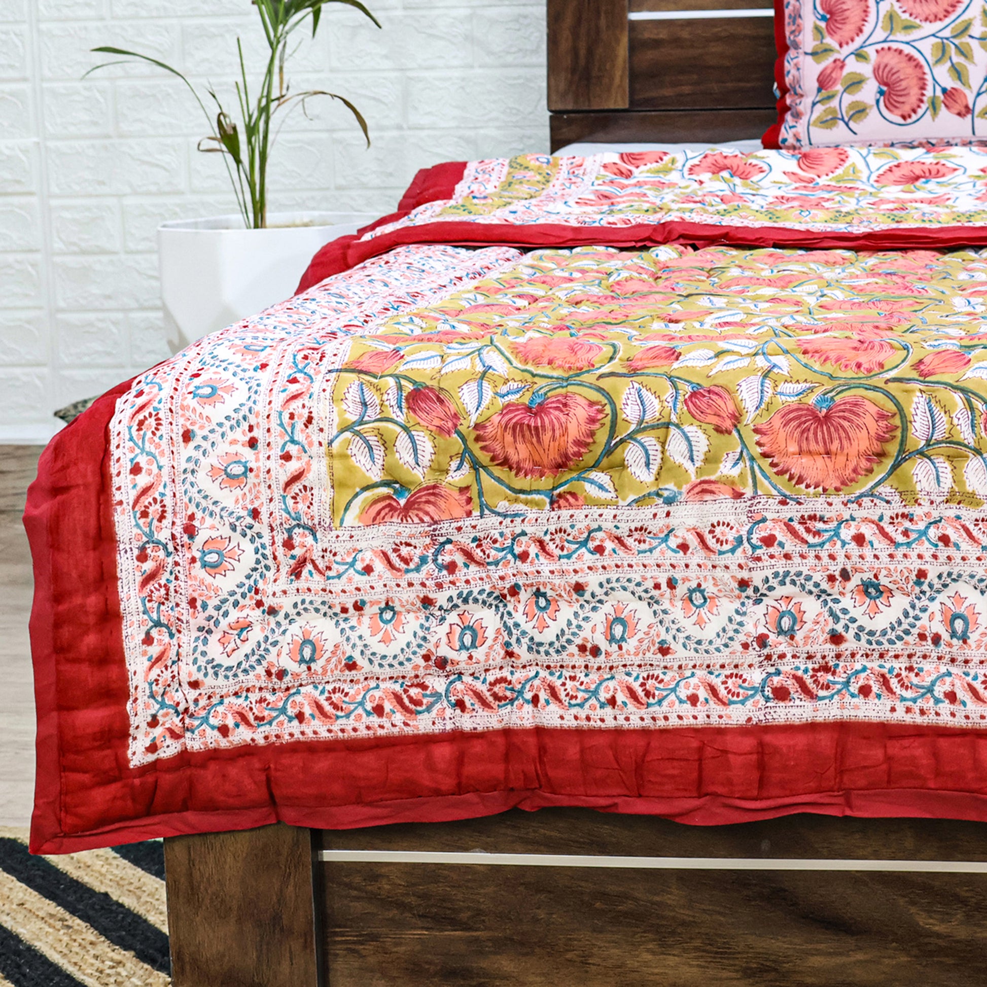 Red and Pink Handmade Cotton Quilts - My Store