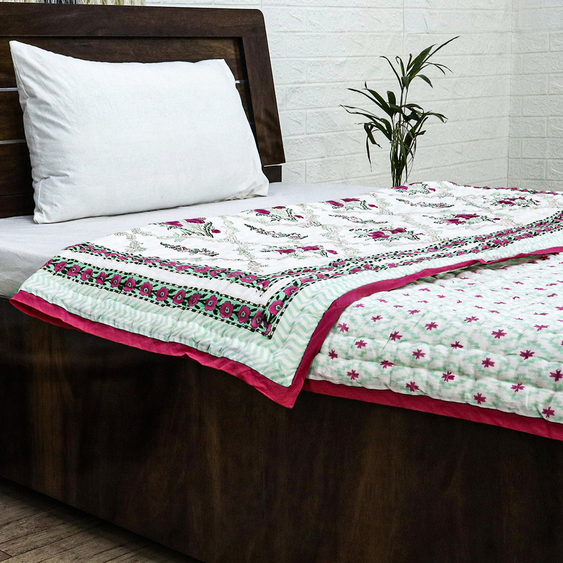 White And Red Hand Block Printed Cotton Quilts - My Store