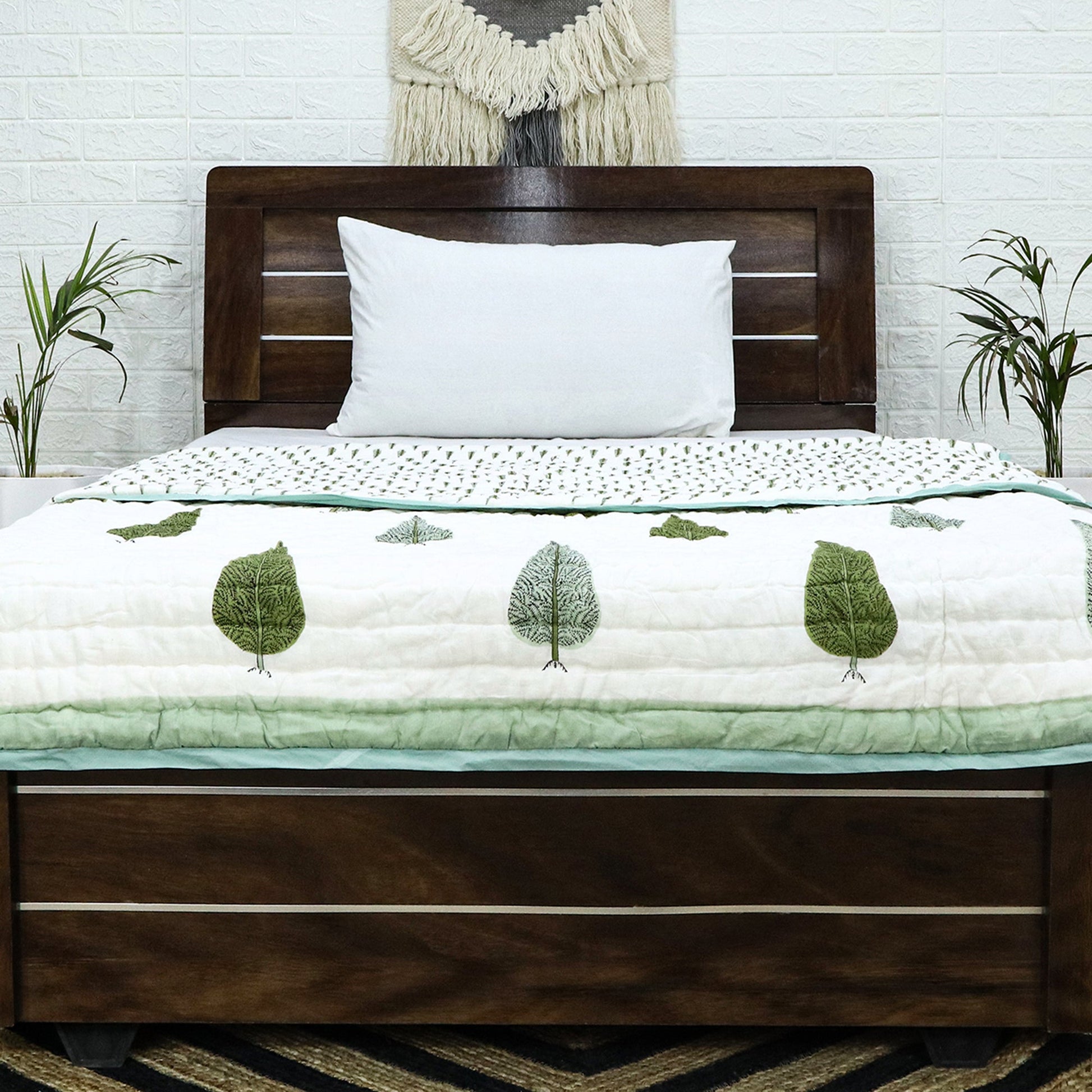 White And Red Hand Block Printed Cotton Quilts-36 - My Store