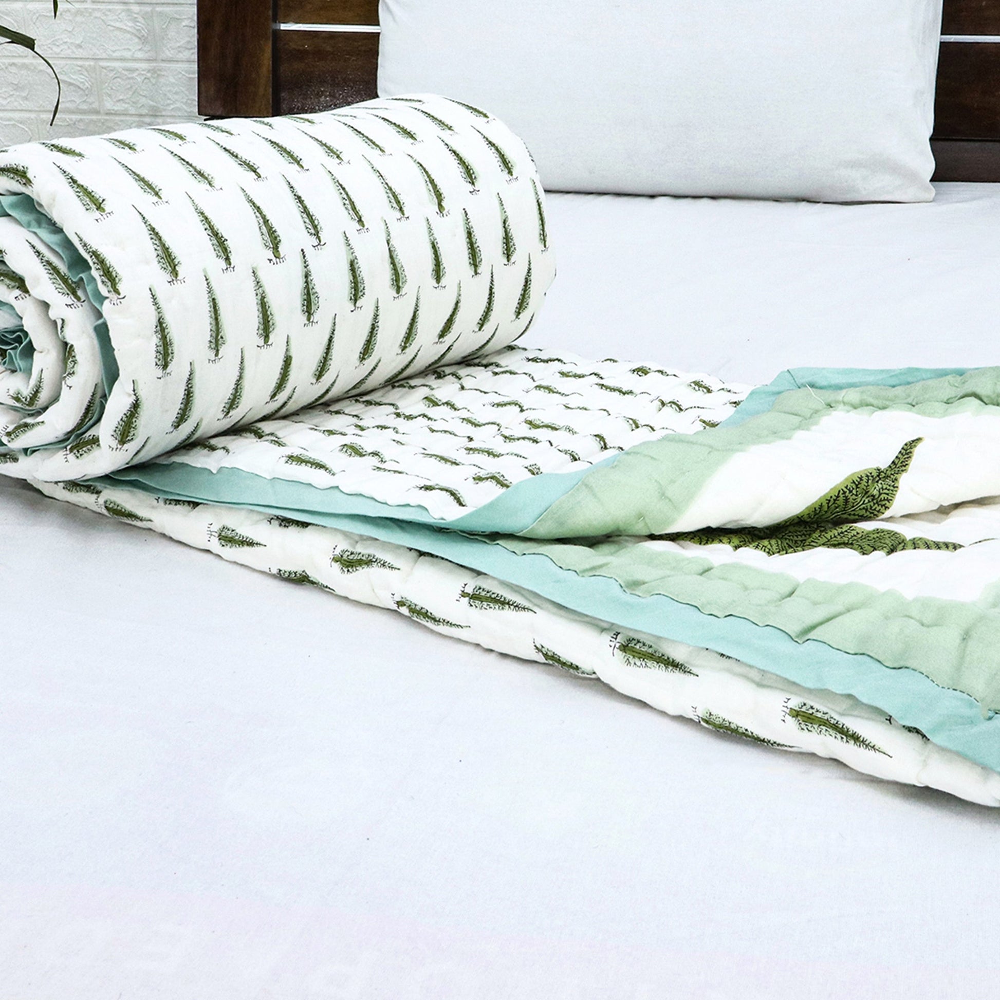 White And Red Hand Block Printed Cotton Quilts-36 - My Store